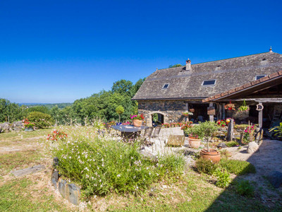 Grange à vendre à Venarsal, Corrèze, Limousin, avec Leggett Immobilier