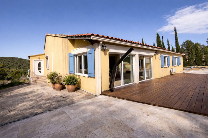French property for sale in Plan-d'Aups-Sainte-Baume, Var - €550,000 - photo 1