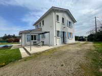 Maison à vendre à Port-Sainte-Foy-et-Ponchapt, Dordogne - 225.000 € - photo 1