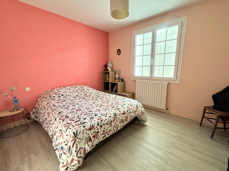 French property for sale in Chalais, Charente - €235,400 - photo 6