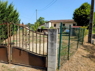 house for sale in Landes