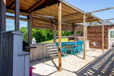 French property for sale in Douzains, Lot-et-Garonne - €495,000 - photo 5