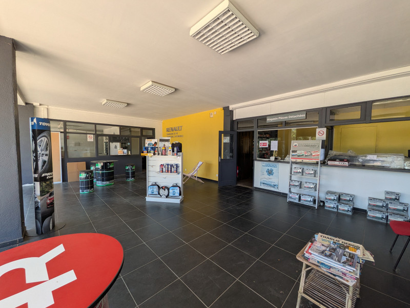French property for sale in Le Vigen, Haute-Vienne - €262,150 - photo 2