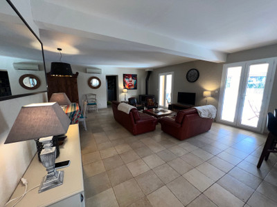 French property for sale in Carcès, Var - €827,000 - photo 7