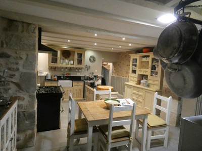 French property for sale in Fenioux, Deux-Sèvres - €205,200 - photo 4