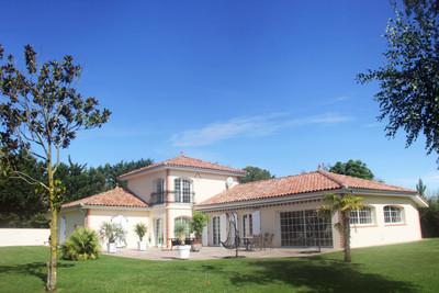 Maison à vendre à Pamiers, Ariège, Midi-Pyrénées, avec Leggett Immobilier