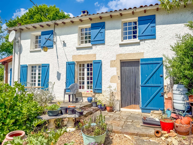 French property for sale in Pamplie, Deux-Sèvres - €129,000 - photo 1
