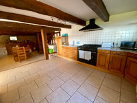 Propriété à vendre à Les Salles-Lavauguyon, Haute-Vienne - 169 900 € - photo n°3