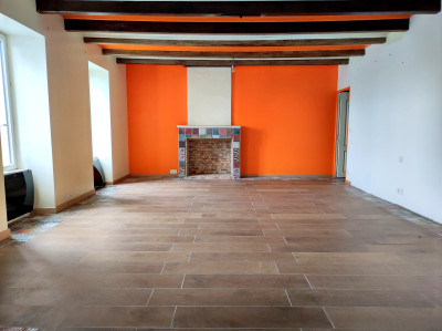 French property for sale in Muron, Charente-Maritime - €221,000 - photo 4