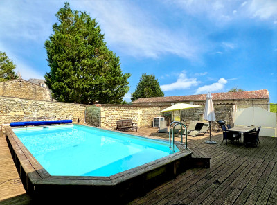French property for sale in Saint-Germain-du-Seudre, Charente-Maritime - €235,400 - photo 1