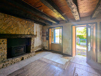 Maison à vendre à Saint-Pierre-de-Frugie, Dordogne - 66.600 € - photo 3