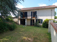 Maison à vendre à Dignac, Charente - 215 500 € - photo 10