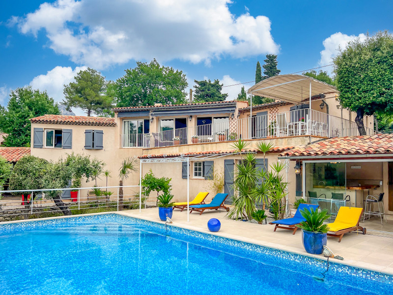 French property for sale in Vence, Alpes-Maritimes - &#8364;1,250,000 - photo 2