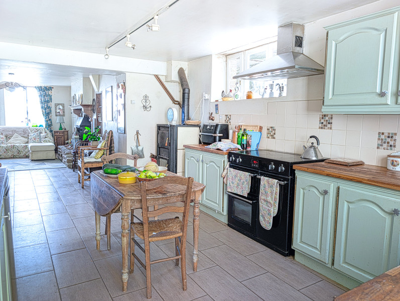 French property for sale in Bersac-sur-Rivalier, Haute-Vienne - €295,000 - photo 1