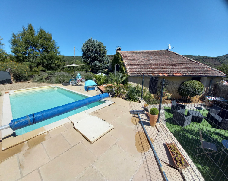 Maison à vendre à Saint-Chinian, Hérault - 249 000 € - photo 1