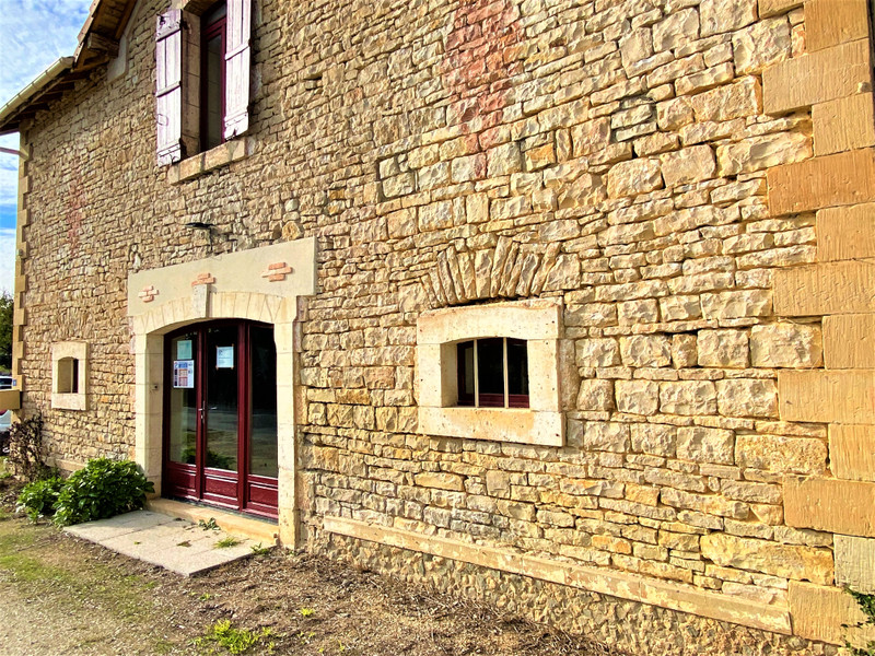French property for sale in Saint-Martial-d'Albarède, Dordogne - &#8364;105,000 - photo 2