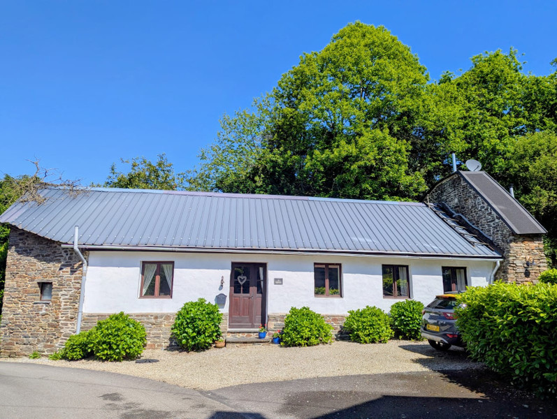 Propriété à vendre à Plélauff, Côtes-d'Armor - 116 630 €