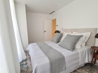 French property for sale in Cannes, Alpes-Maritimes - €1,950,000 - photo 4