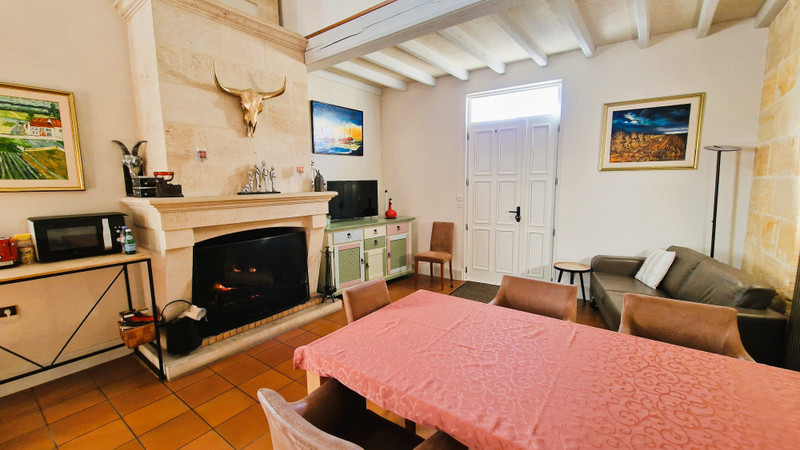 French property for sale in Saint-Seurin-sur-l'Isle, Gironde - €549,000 - photo 6
