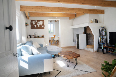 French property for sale in Pierrerue, Hérault - €195,000 - photo 2