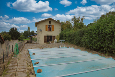 Maison à vendre à Saint-Christophe, Charente, Poitou-Charentes, avec Leggett Immobilier