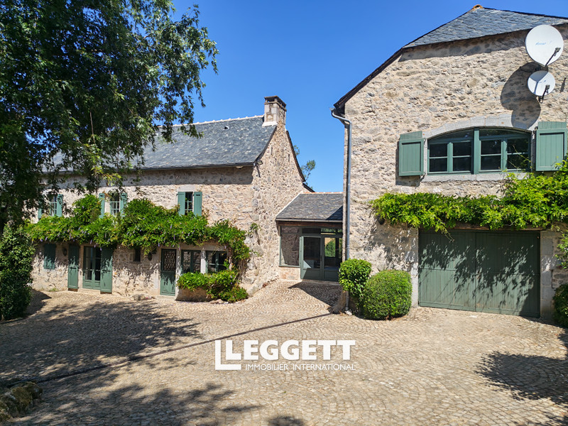 Maison 16 pièce(s), LESCURE-JAOUL
