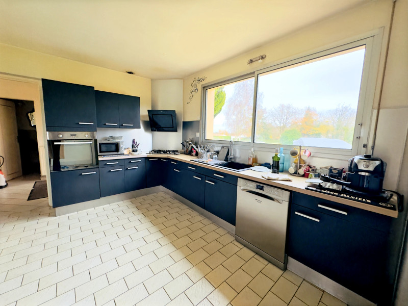 French property for sale in Château-Guibert, Vendée - €275,000 - photo 2