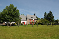 Maison à vendre à Landelles-et-Coupigny, Calvados - 535.000 € - photo 1