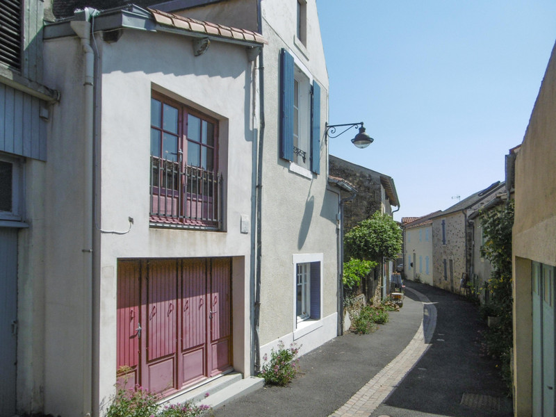 French property for sale in Vouvant, Vendée - &#8364;126,250 - photo 3