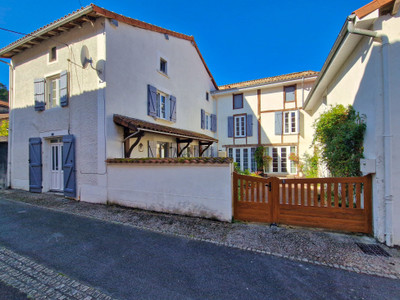 French property for sale in Chabanais, Charente - €214,000 - photo 11