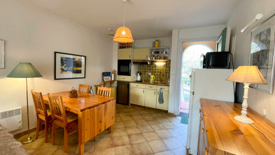 French property for sale in Carcès, Var - €129,100 - photo 8