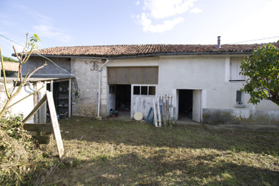 French property for sale in Chaveignes, Indre-et-Loire - €13,400 - photo 9