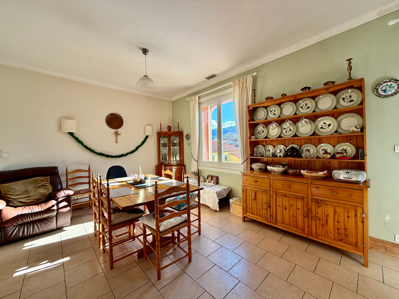 French property for sale in Vinça, Pyrénées-Orientales - €325,000 - photo 9