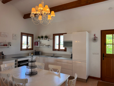 French property for sale in Aubeterre-sur-Dronne, Charente - €318,000 - photo 8