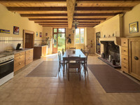 Maison à vendre à Louzignac, Charente-Maritime - 249.500 € - photo 6
