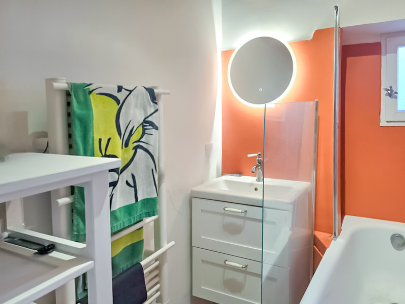 French property for sale in Apt, Vaucluse - €85,000 - photo 7