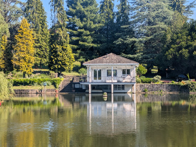 Lacs à vendre à Saint-Laurent-sur-Gorre, Haute-Vienne, Limousin, avec Leggett Immobilier