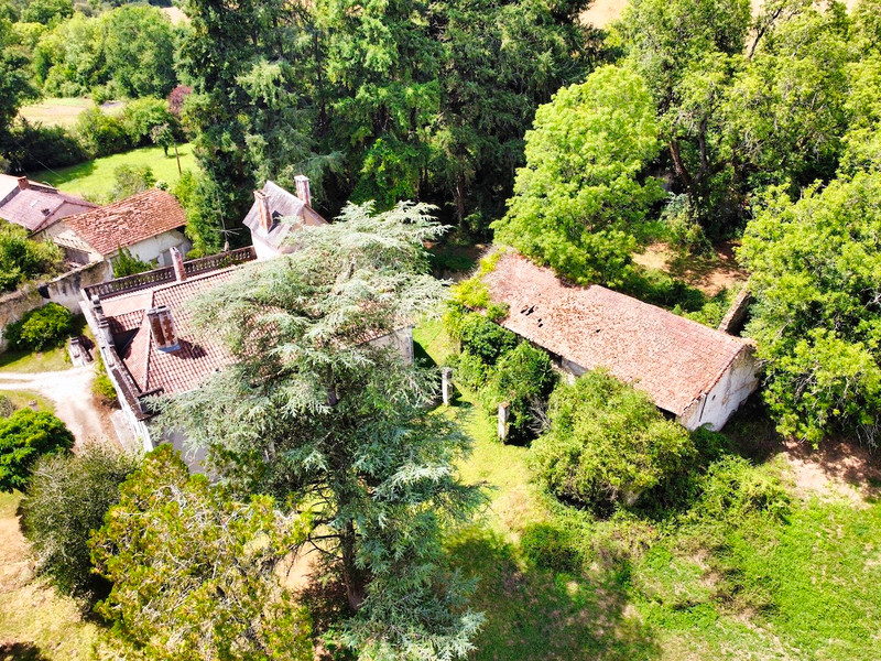 French property for sale in Château-l'Évêque, Dordogne - &#8364;460,000 - photo 10