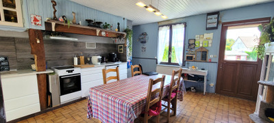 French property for sale in Vaudricourt, Somme - €201,000 - photo 6