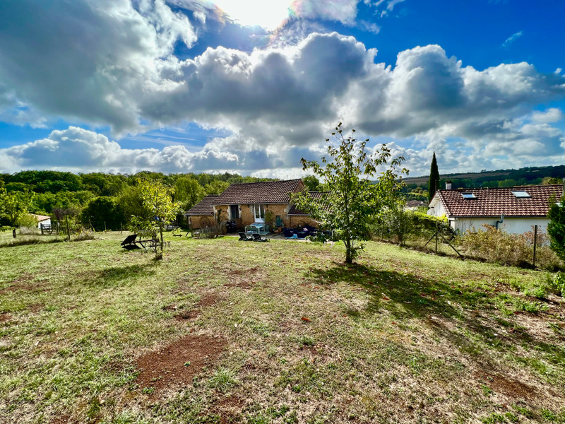 French property for sale in Javerlhac-et-la-Chapelle-Saint-Robert, Dordogne - €399,000 - photo 4