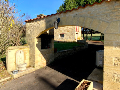French property for sale in Aubas, Dordogne - €385,000 - photo 9