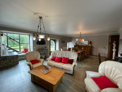 French property for sale in Saint-Igeaux, Côtes-d'Armor - €275,350 - photo 2