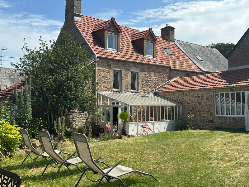 Maison à vendre à Fermanville, Manche - 540.600 € - photo 1