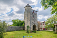 Chateau à vendre à Coulgens, Charente - 487 600 € - photo 10