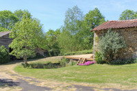 Propriété à vendre à Saint-Pardoux-Soutiers, Deux-Sèvres - 269 000 € - photo n°2