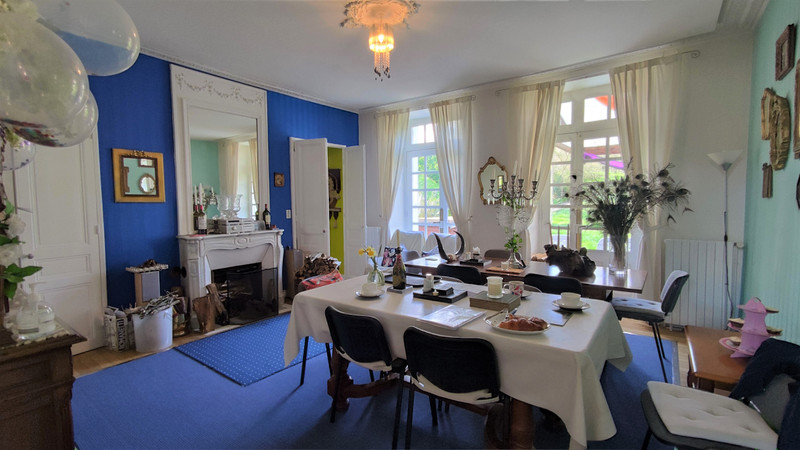 French property for sale in Saint-Pierre-du-Regard, Orne - &#8364;824,000 - photo 3