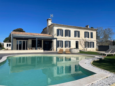 Maison à vendre à Fronsac, Gironde, Aquitaine, avec Leggett Immobilier