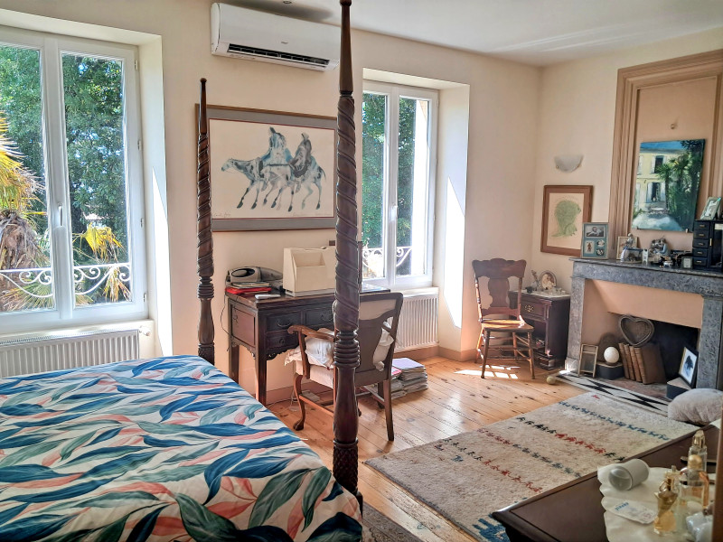 French property for sale in Samonac, Gironde - €299,900 - photo 8