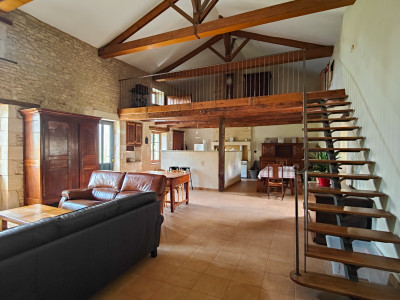 French property for sale in Linazay, Vienne - €199,900 - photo 3