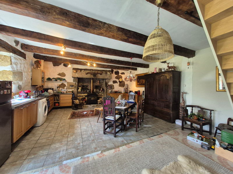 French property for sale in Plourac'h, Côtes-d'Armor - €172,800 - photo 1